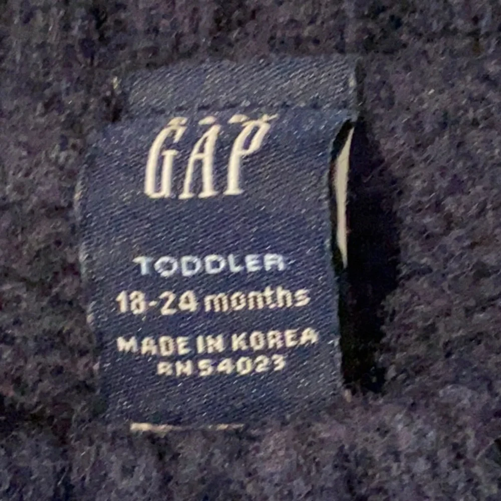 GAP super cute